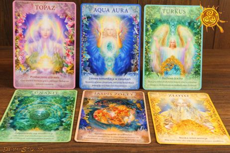 Kryształowe przesłania aniołów. Karty i podręcznik - Doreen Virtue