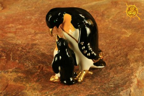 Pingwin figurka zdobiona - skupienie na celu, przystosowanie się do każdej sytuacji